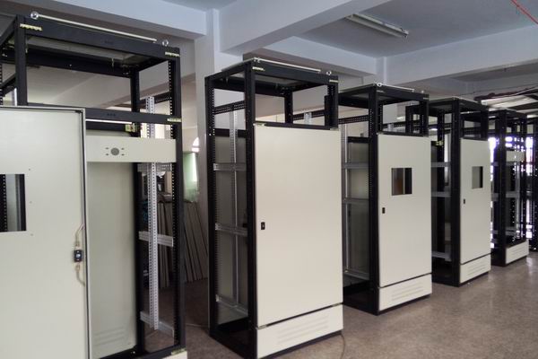 沐川配电柜-3683厂家配电柜检修需要注意的